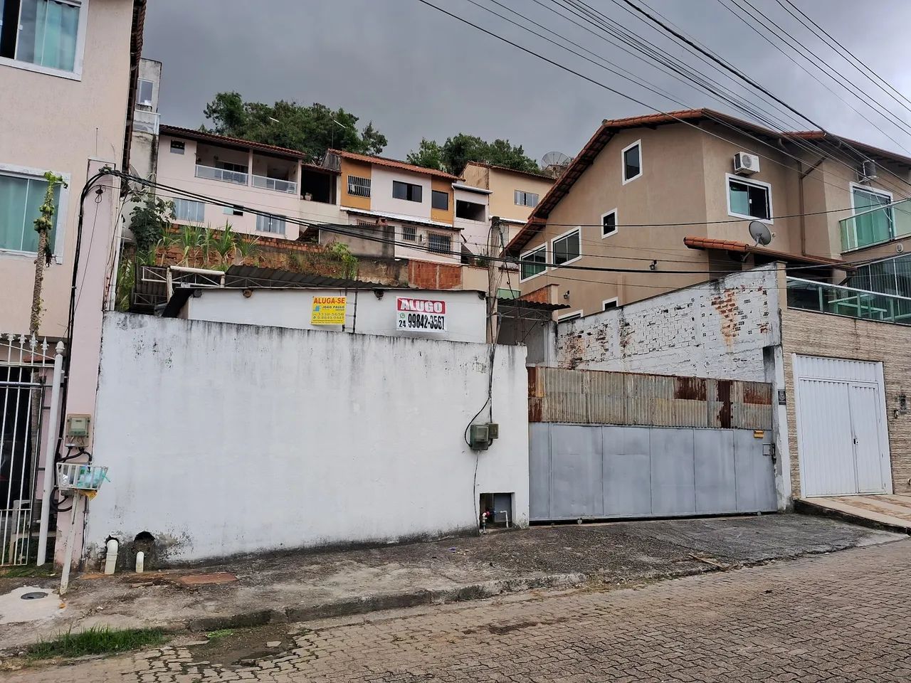 Alugo galpão 220 m² - Foto 2