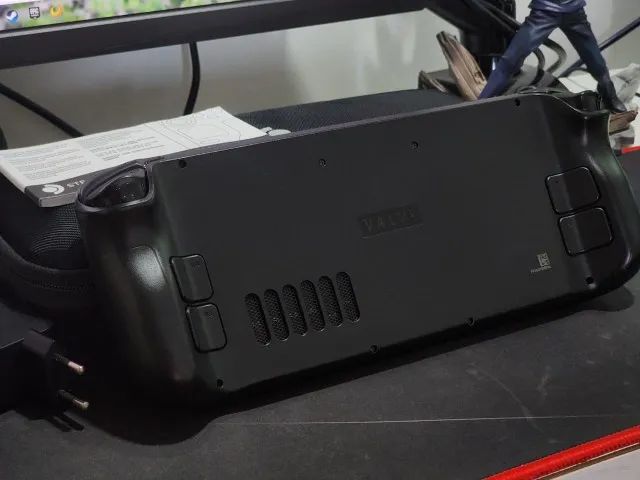 Steam Deck LCD 1TB - Completo + Acessórios (Ótimo Estado