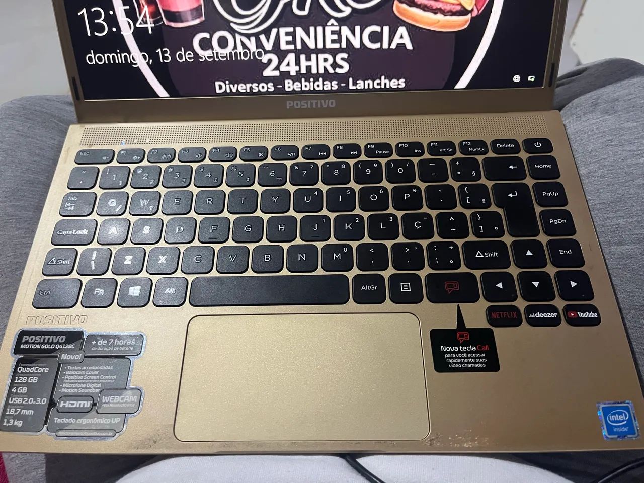 Notebook 128 gigas 4GB 