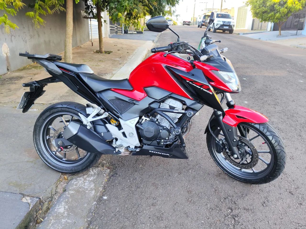 Cb300f