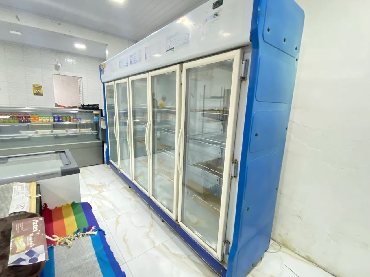 EXPOSITOR REFRIGERADO 5 PORTAS  - Foto 4