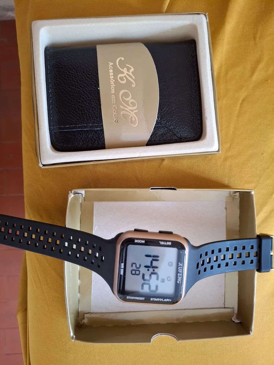 Relógio digital xufeng e carteira masculina.  - Foto 3