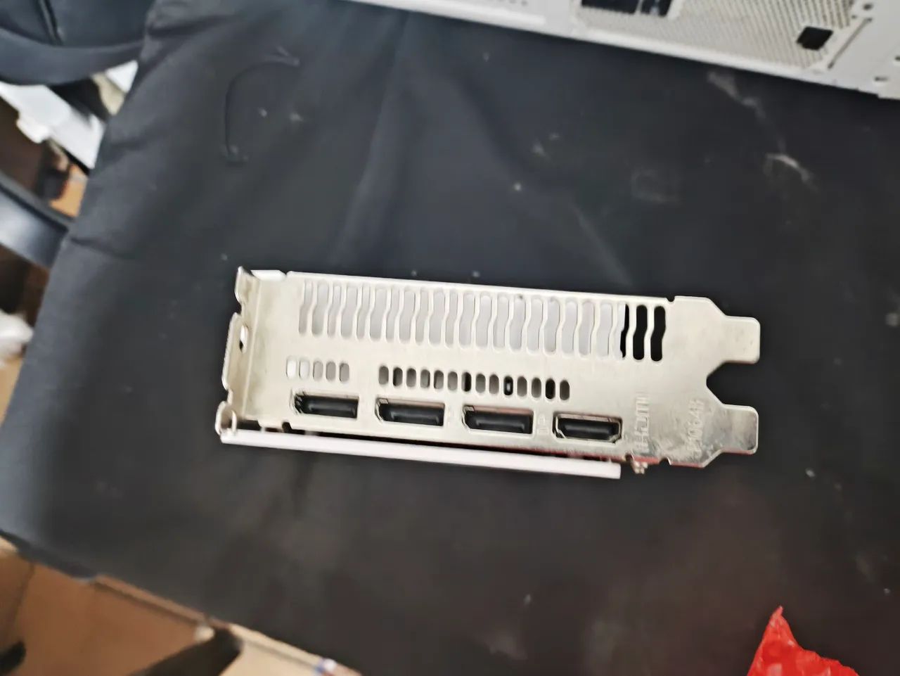 Placa de vídeo RX 580 8GB ELSA - Foto 4