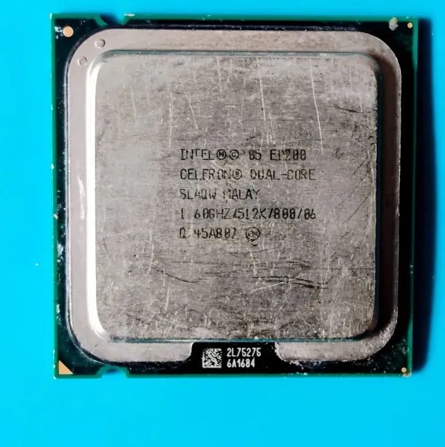 Processador Intel Celeron Dual-Core E1200 LGA775 (Não Testado)