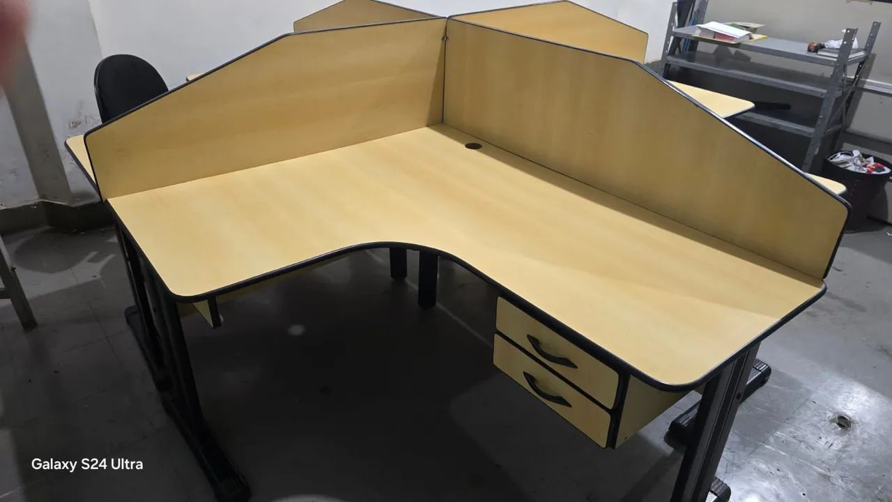 Mesa em ilha para escritorio  - Foto 3