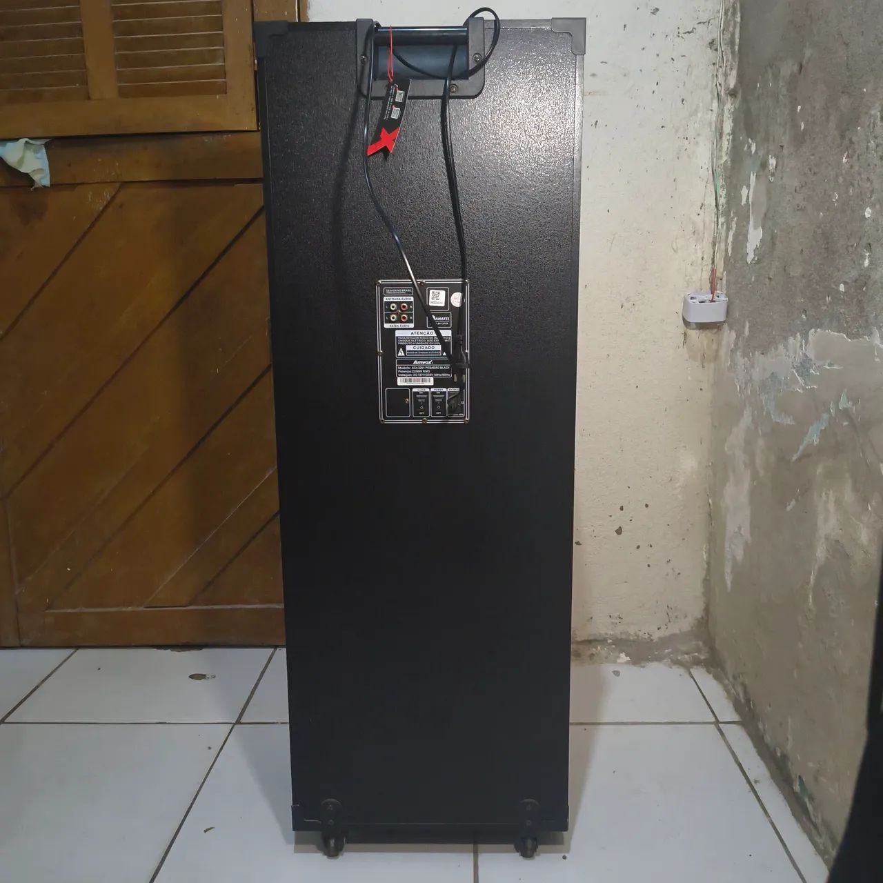 Caixa de som semi nova Amvox 2200W RMS. - Foto 2
