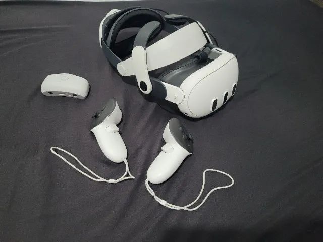 Meta Quest 3 512Gb + BoboVr M3 Pro - Consoles de Vídeo Game - Três