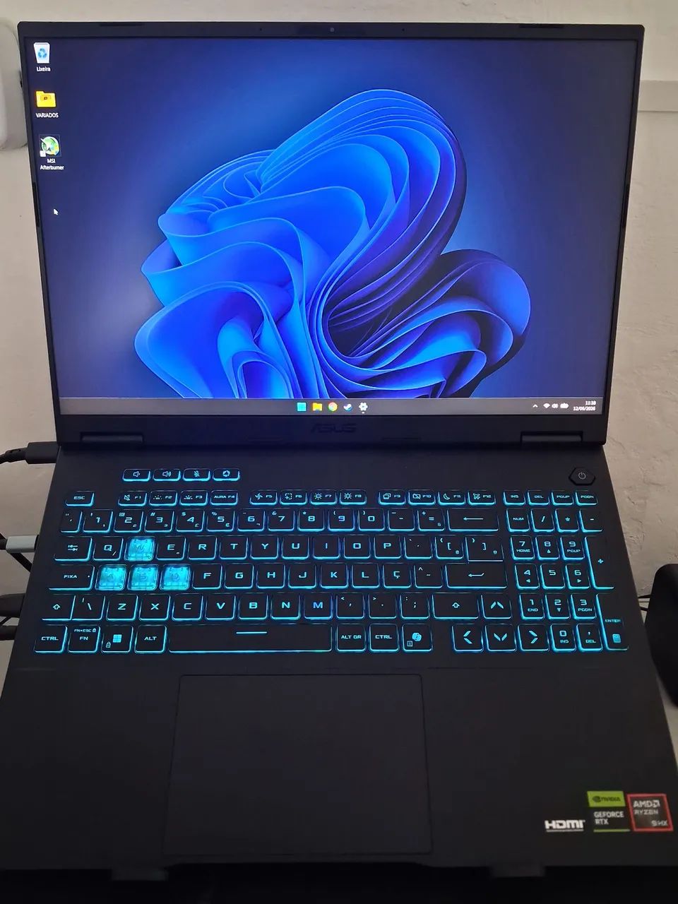 Notebook gamer Asus tuf A16 RTX5060 Ryzen 9 - Foto 5