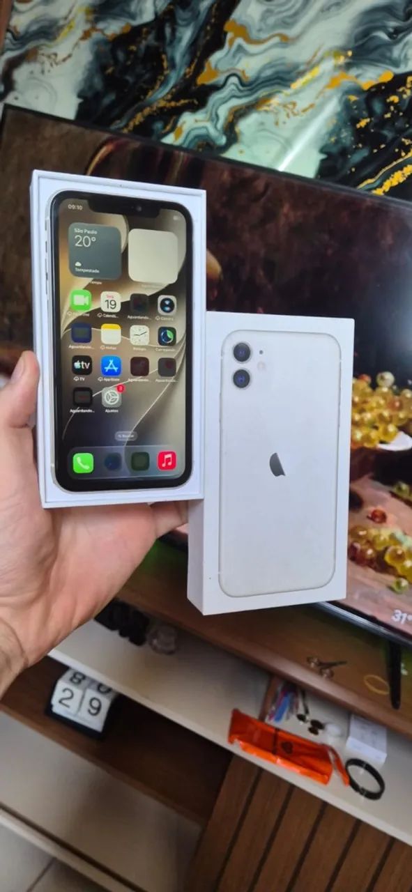 iPhone 11 com caixa - Foto 2