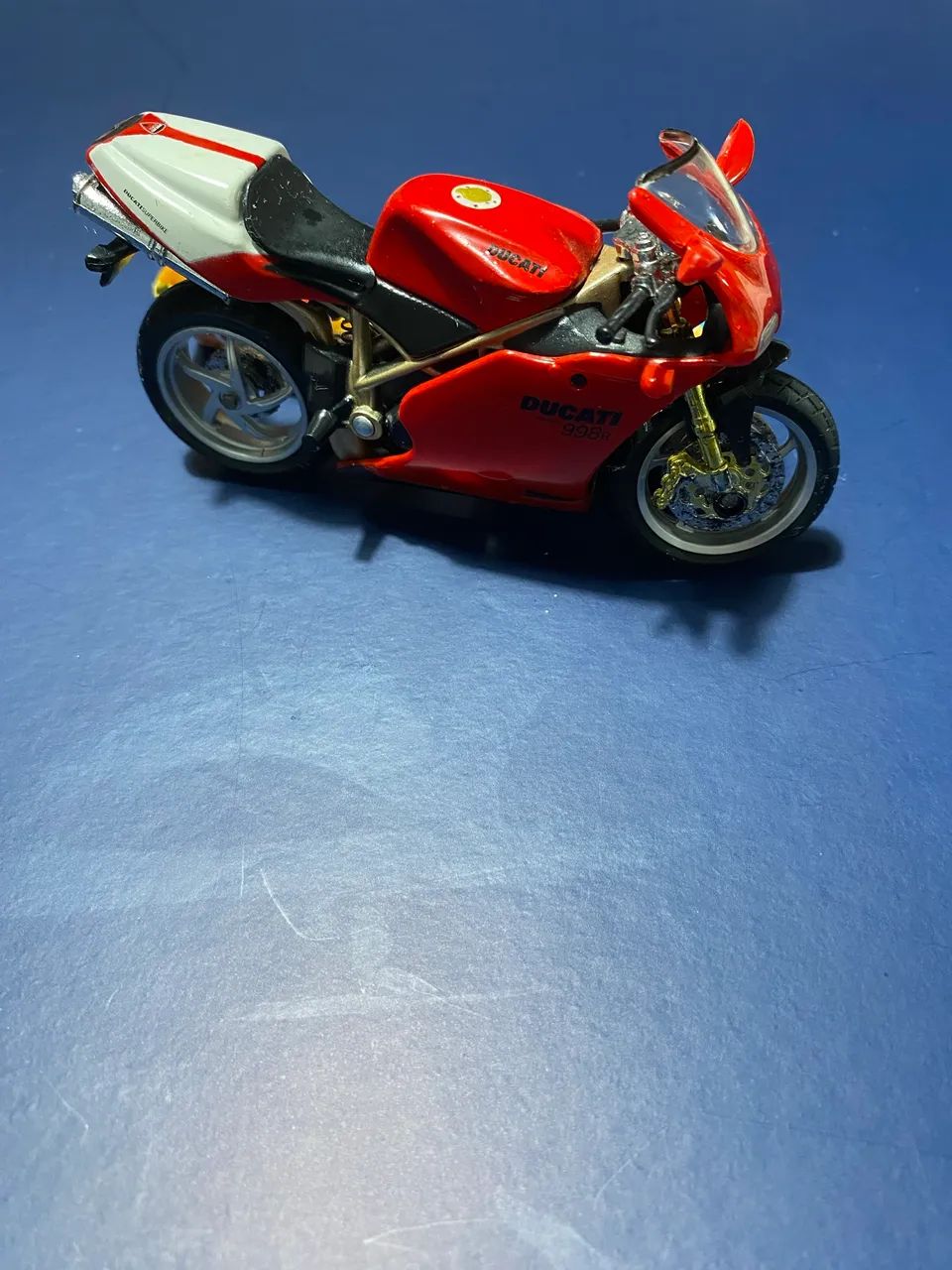 Vendo Moto Miniatura 
