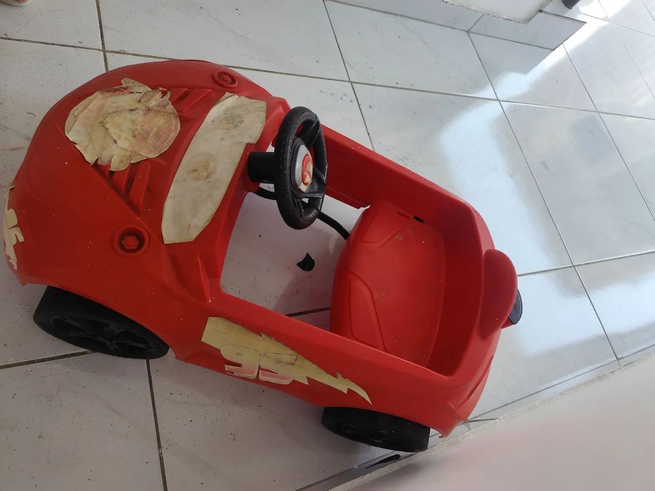 Carro infantil do macqueen