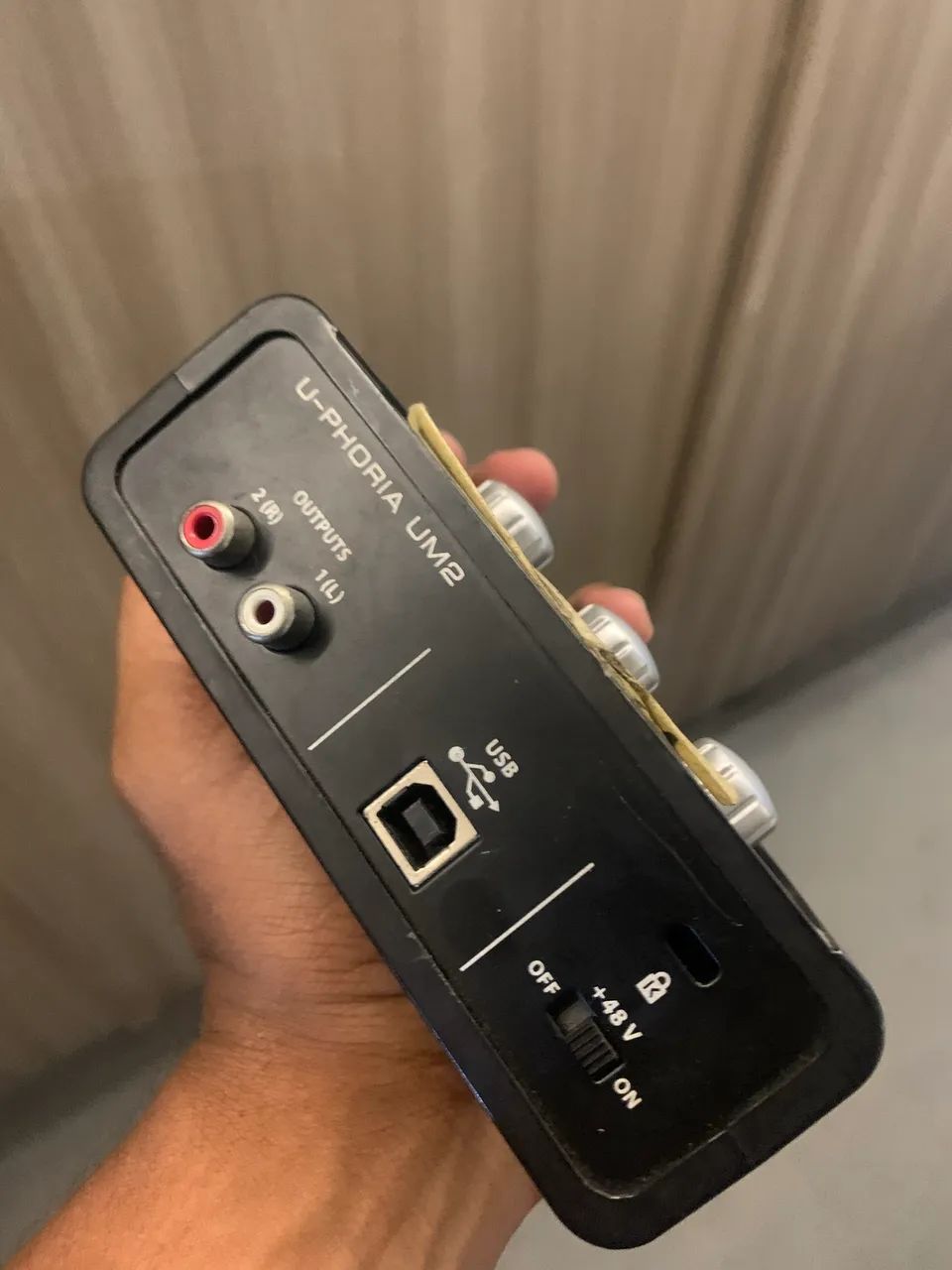 Interface de Áudio Behringer UM3 - Foto 2