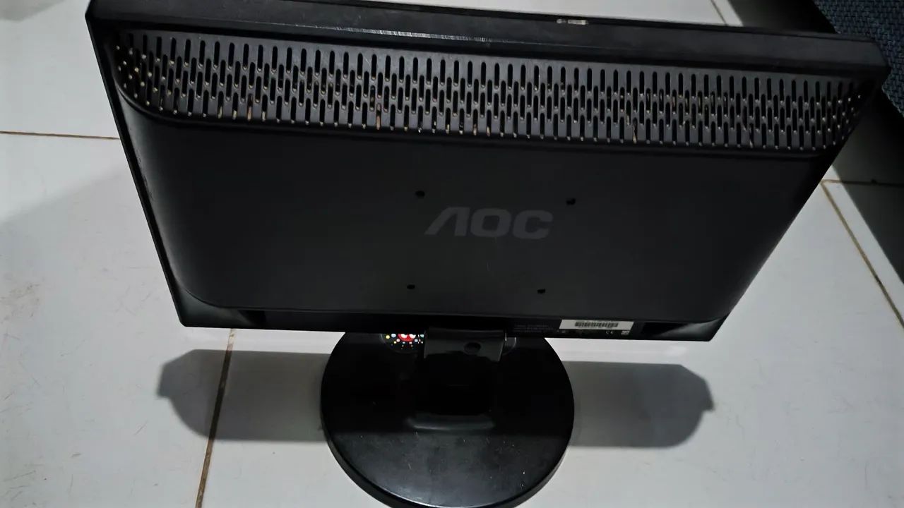 Monitor AOC - Foto 3