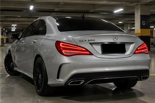 Mercedes-Benz CLA-200 Urban 1.6 TB 16v/flex Aut. 2016