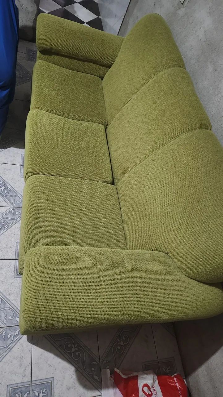 ? Sofá 2 Lugares - Confortável, Espaçoso e Bem Conservado ? - Foto 4
