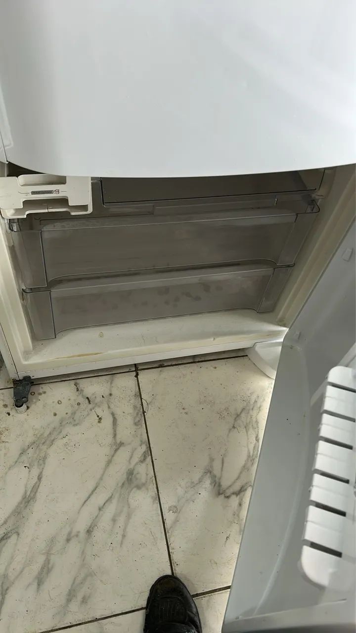 Geladeira Brastemp espaçosa  - Foto 4