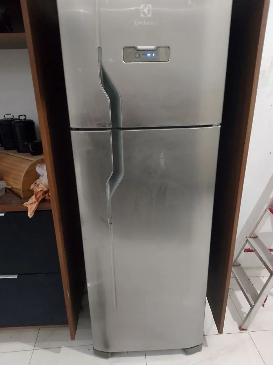 Vendo geladeira 