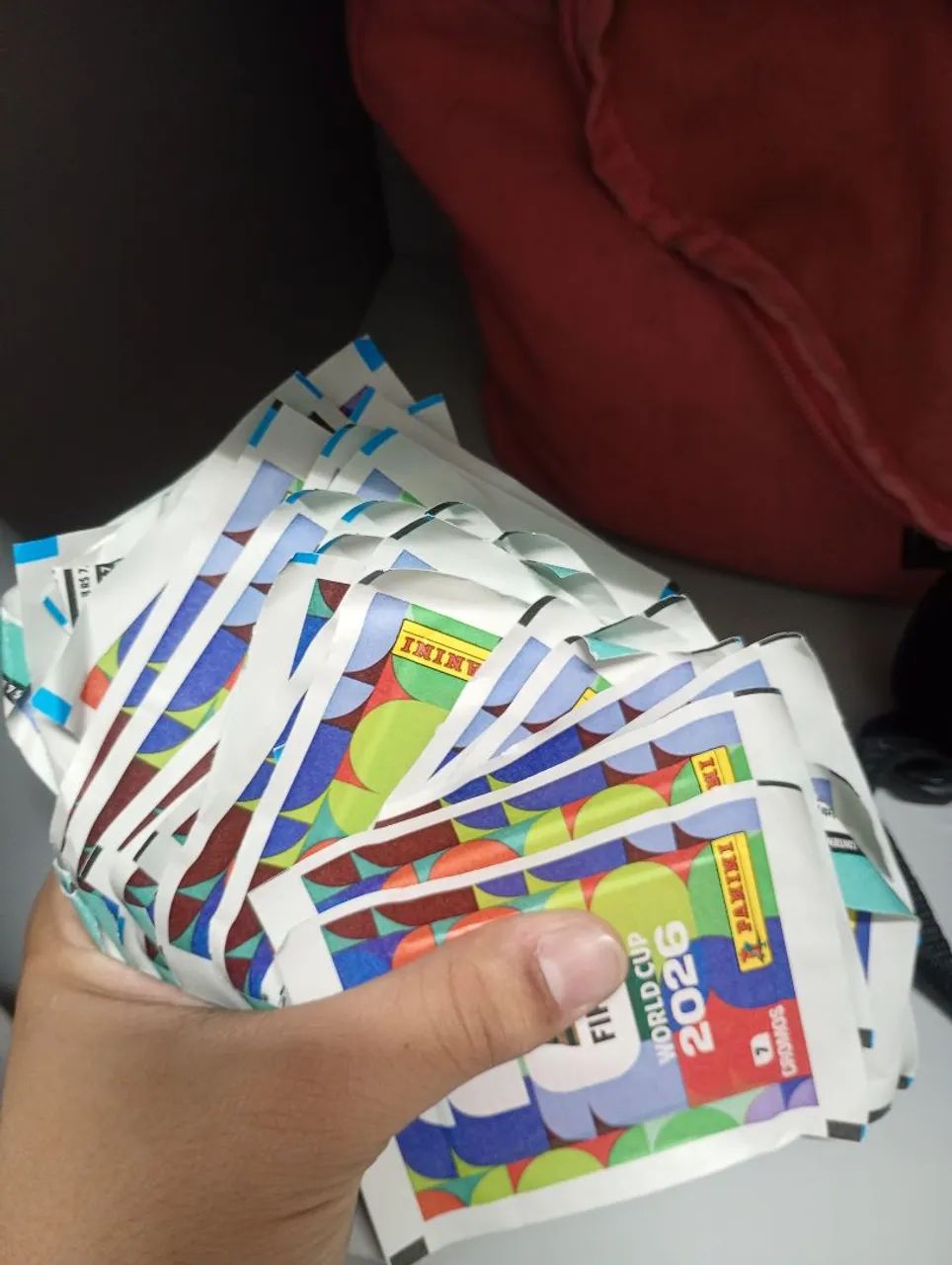 Figurinhas da copa 2026 lacradas ou abertas!