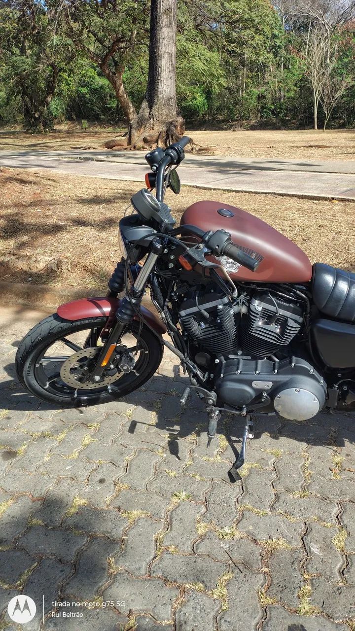 Harley Davidson iron 883 baixa KM