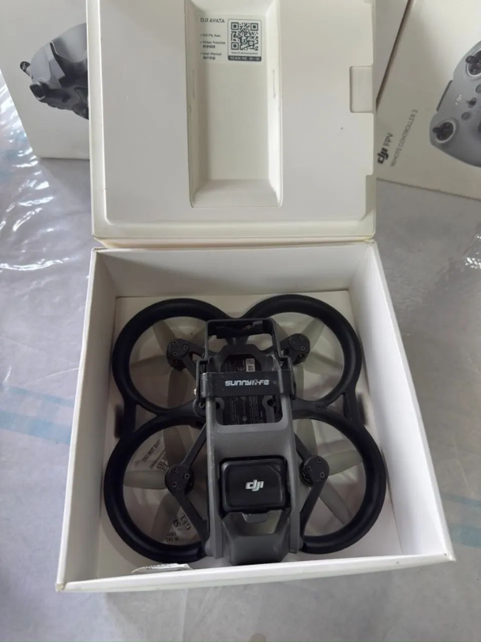 DJI avata 1 com 2 bateria e Motion 2 - Foto 2