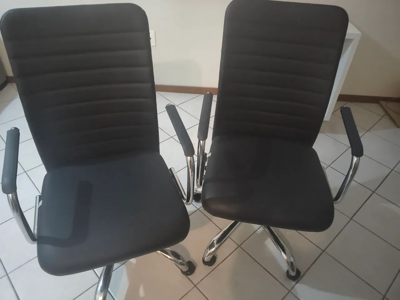 Cadeiras  - Foto 2