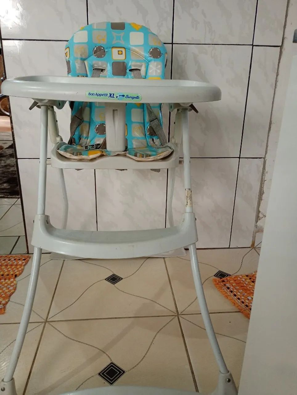 Cadeira de alimentação 