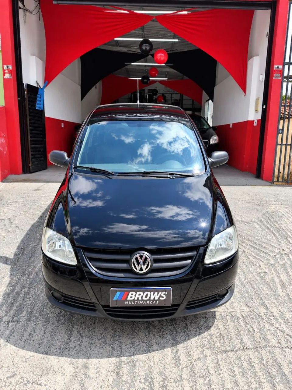 Volkswagen Fox Plus 1.0Mi/ 1.0Mi Total Flex 8V 3p, foto 2 de 10