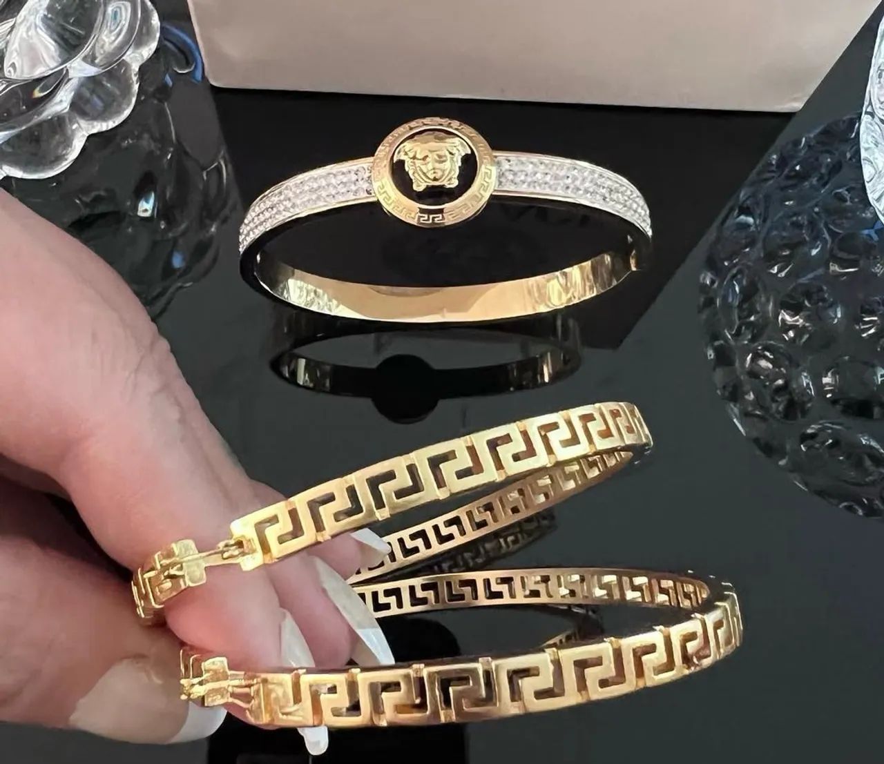 Bracelete e brinco argola 
