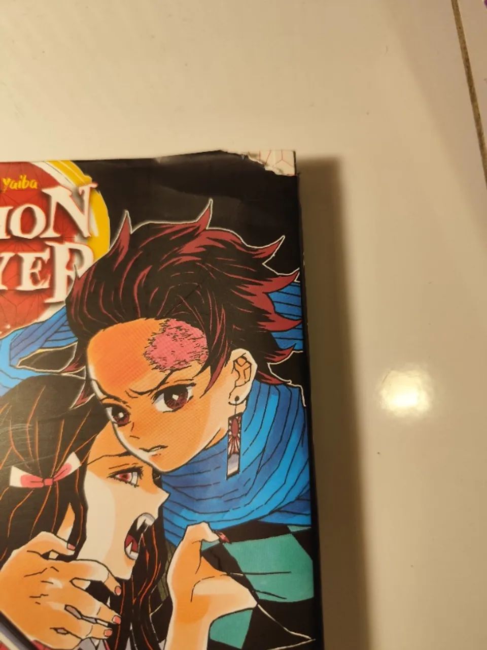 Coleção completa demon Slayer com brindes - Foto 3