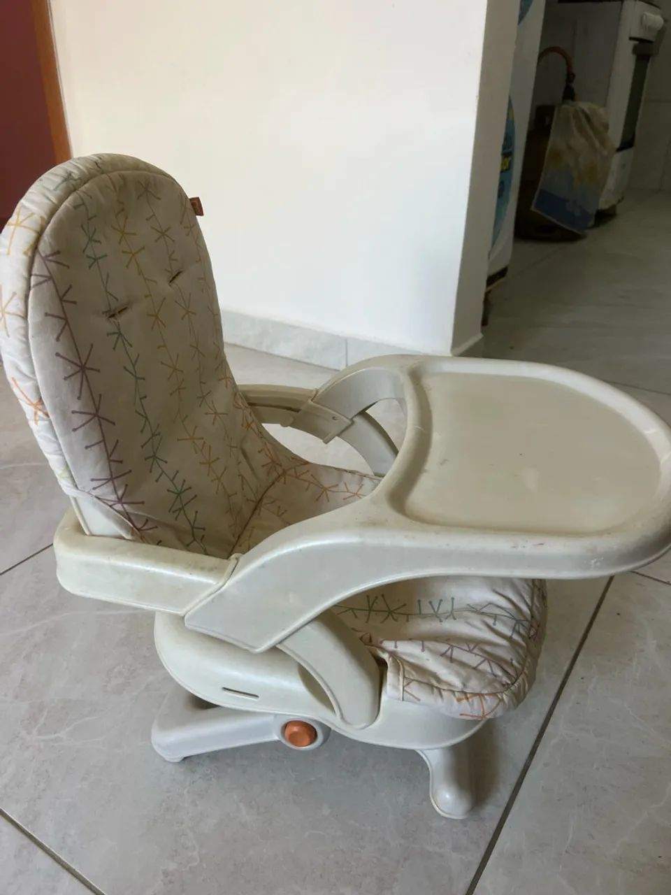 Cadeirinha de alimentação  - Foto 2