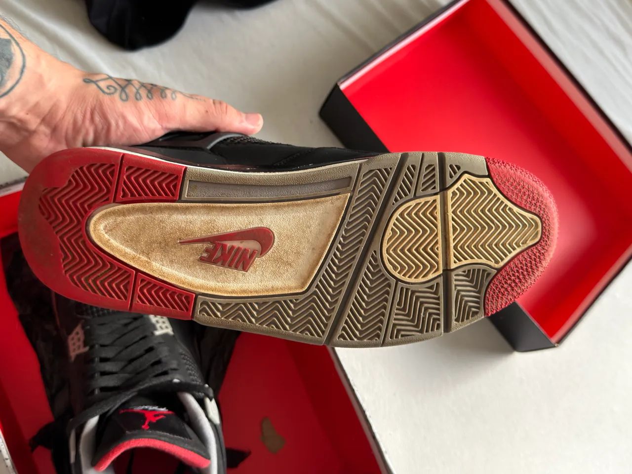 Air Jordan 4 Bred 2018 - Foto 5