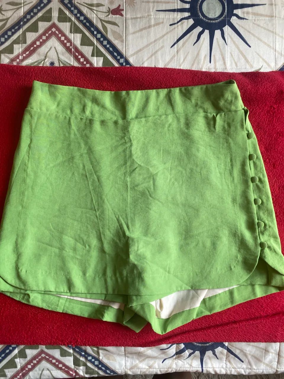 Shorts saia tamanho M usado  - Foto 3