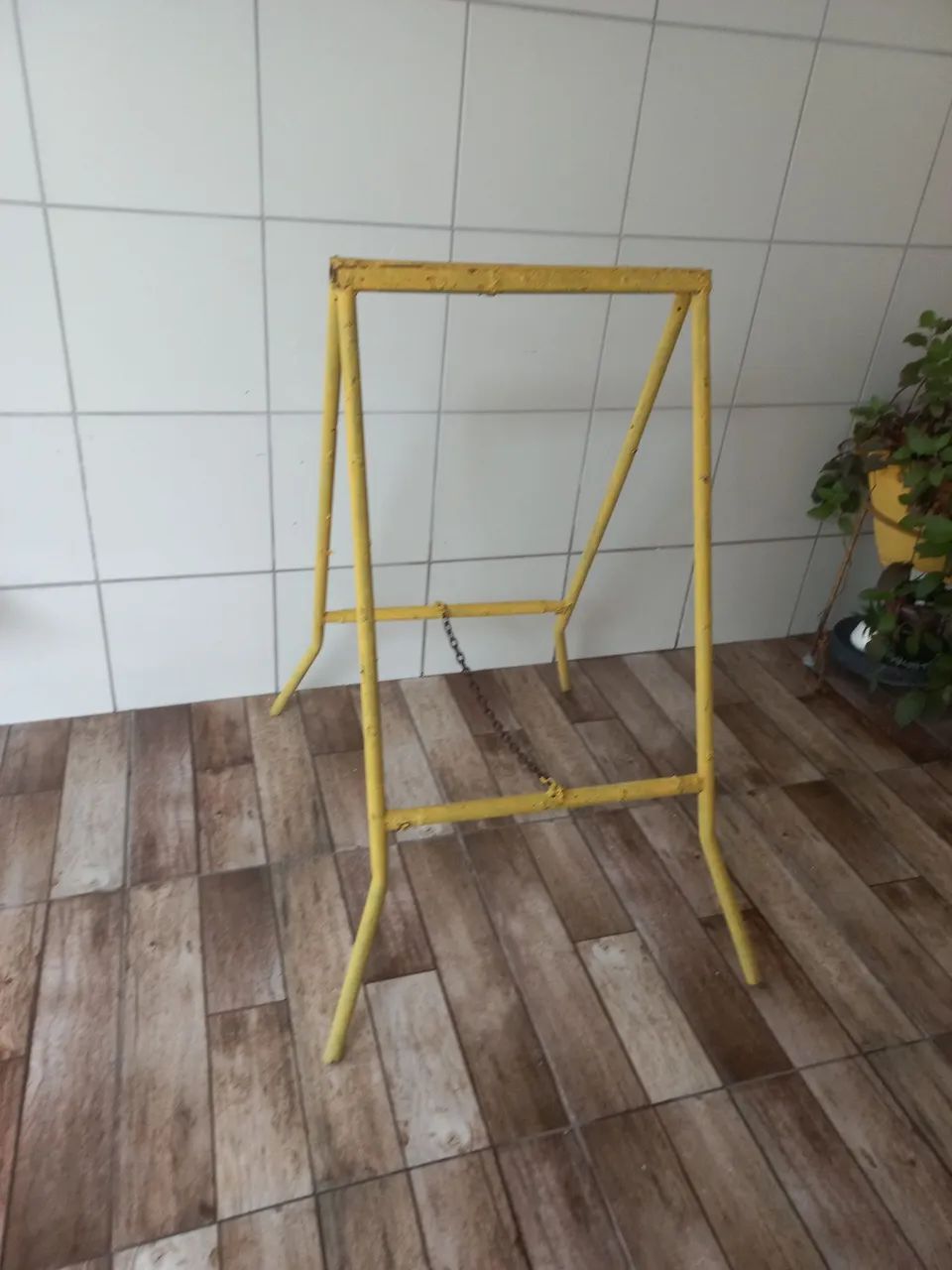 Advertising Easel