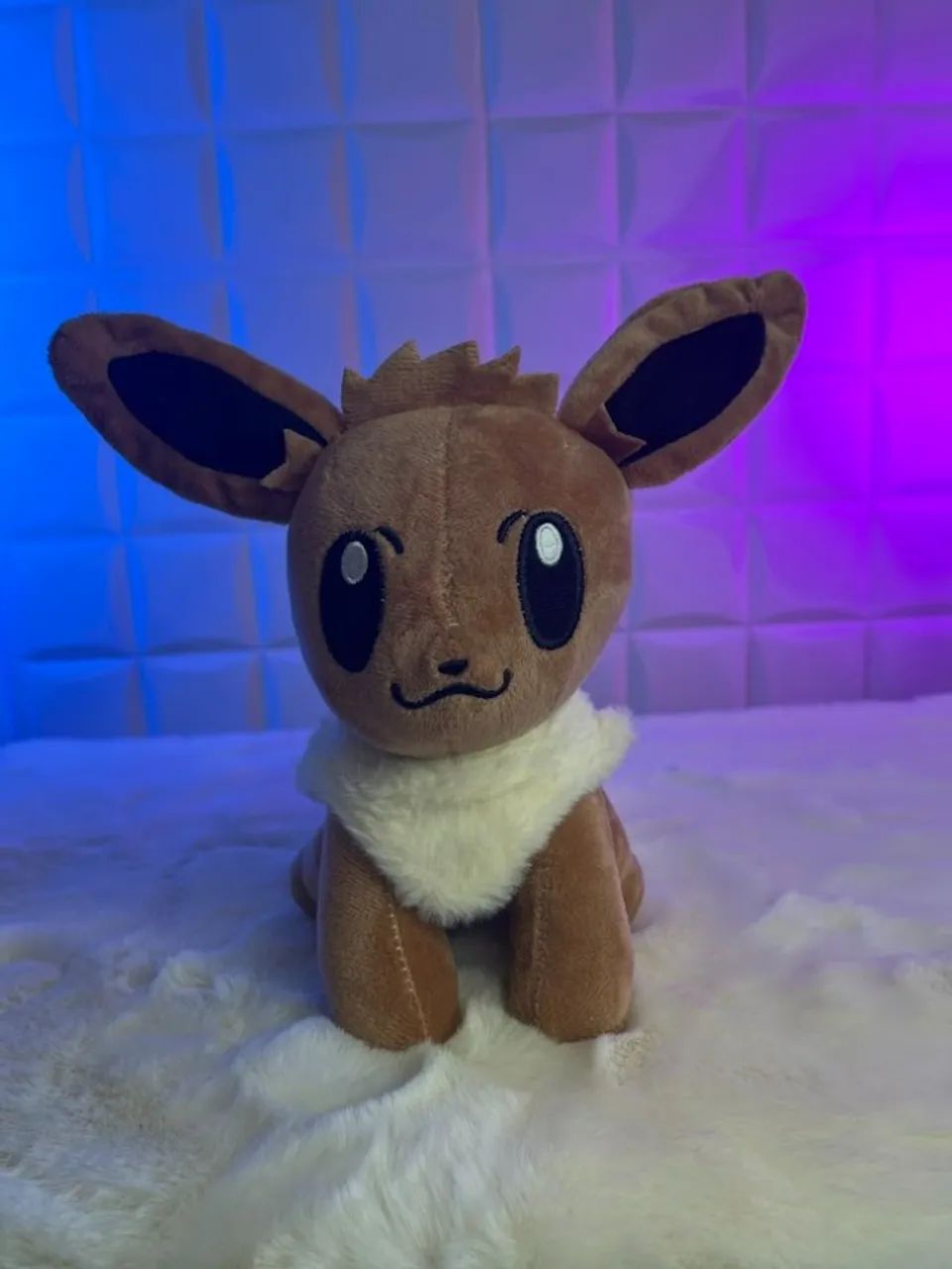 Pelúcia Pokémon Eevee - 23cm - Foto 3
