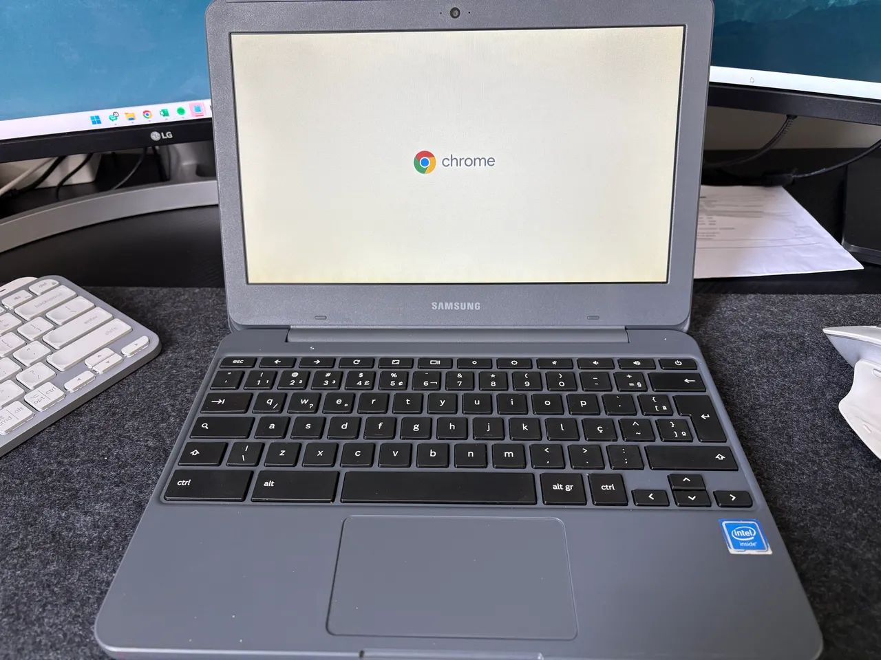 Computadores notebook chromebook de várias marcas