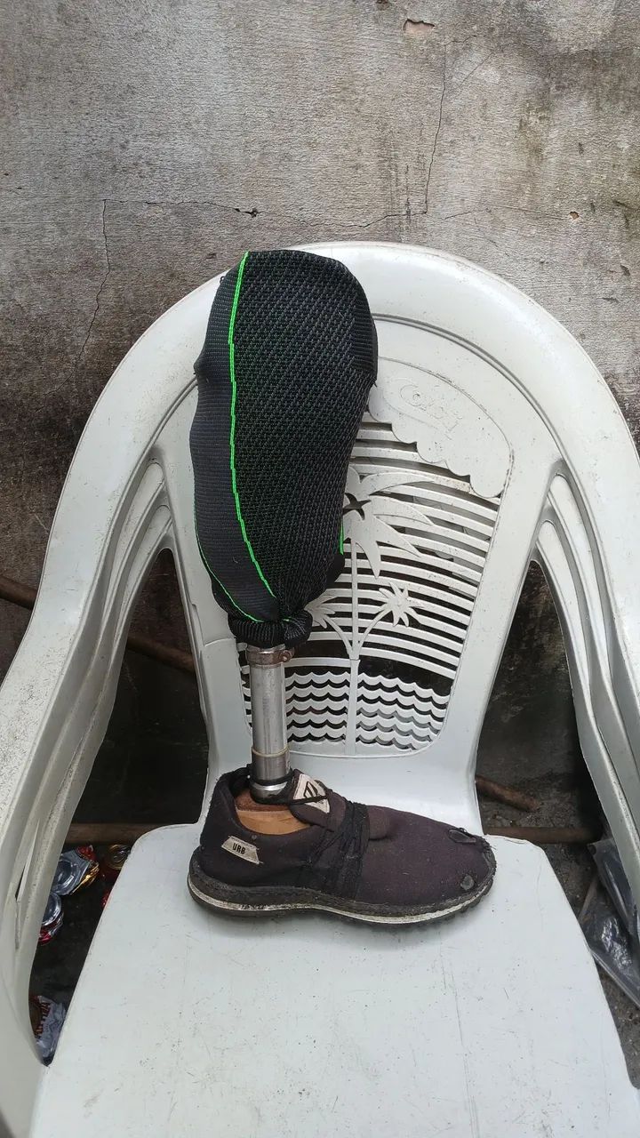 Prótese transtibial Lado Direito