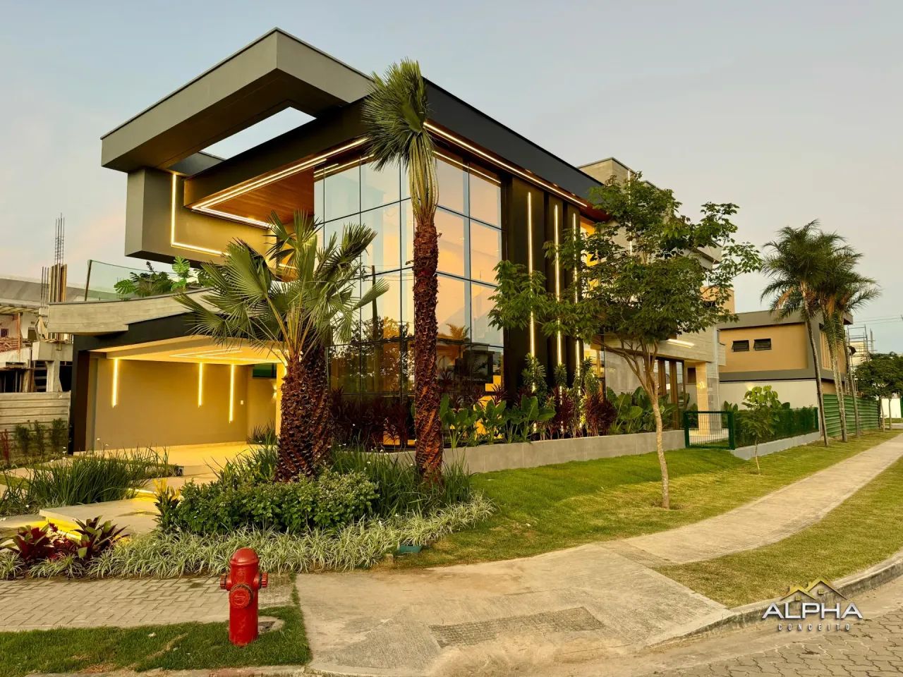 Casa com 4 suítes na Cidade Alpha - Foto 2