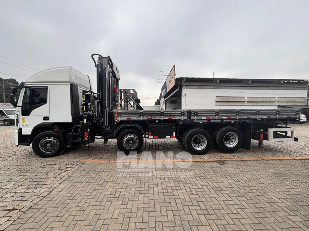 IVECO Tector 8x2 (Munck) - Foto 4