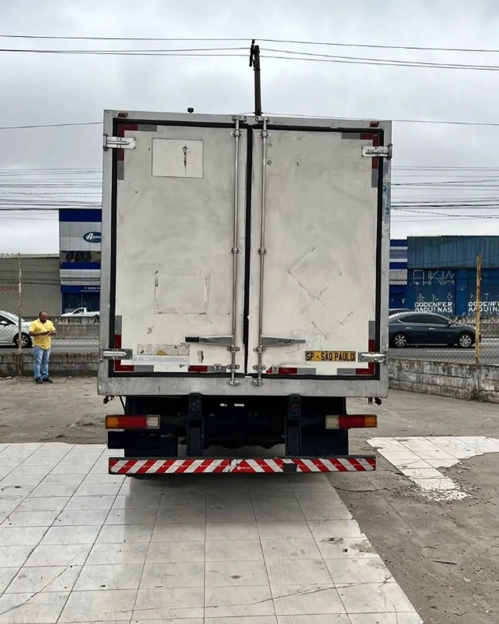 MB 710 Plus 4x2 Bau - Foto 4
