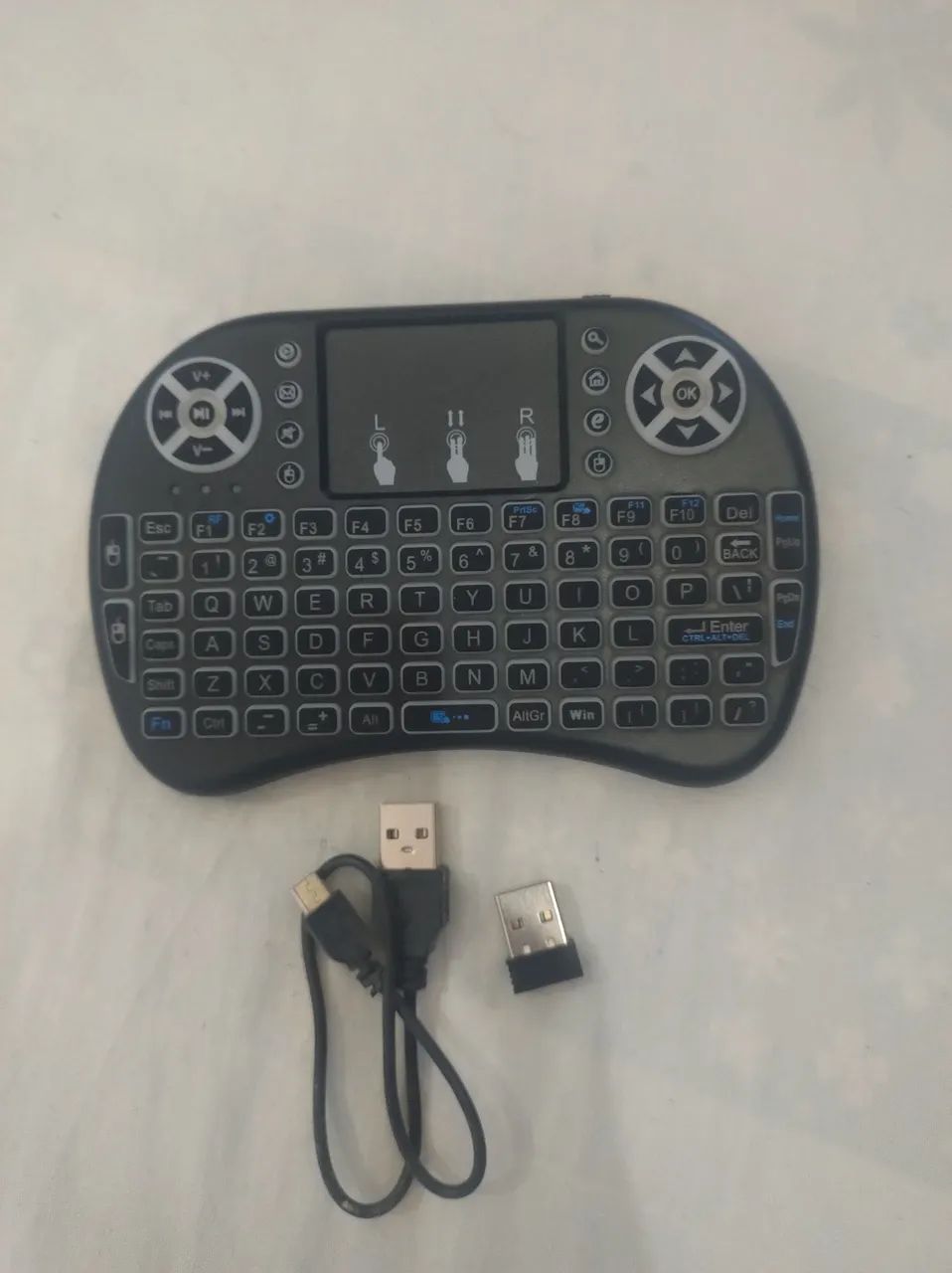 Mini Teclado Wireless Bluetooth Exbom Preto Com Touchpad e Retroiluminação - Foto 3