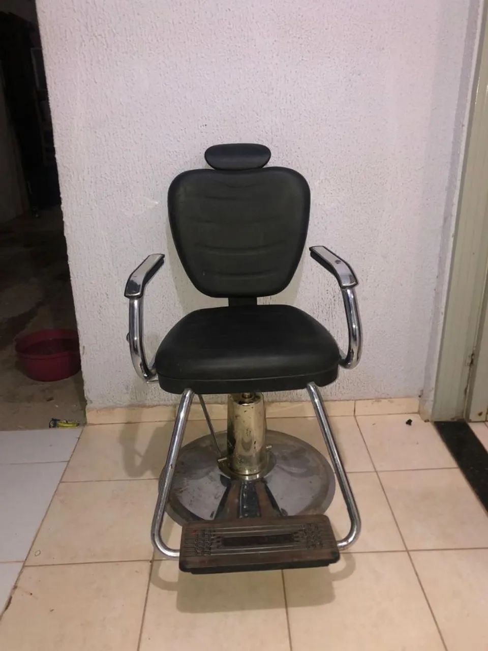Cadeira de barbeiro  - Foto 2