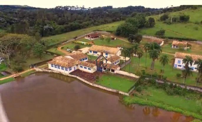 Fazenda com 280,72 hectares à venda em Amparo.