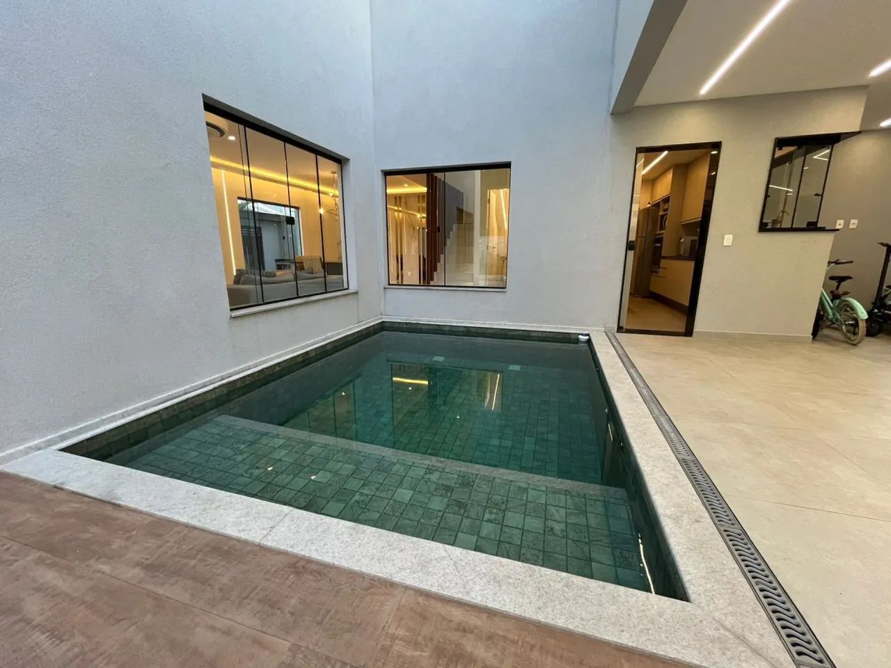 Duplex para venda com 545 metros quadrados com 4 quartos - Foto 4