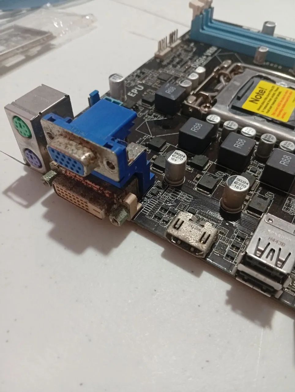 Placa-mãe ASUS - usada / estado desconhecido - Foto 3