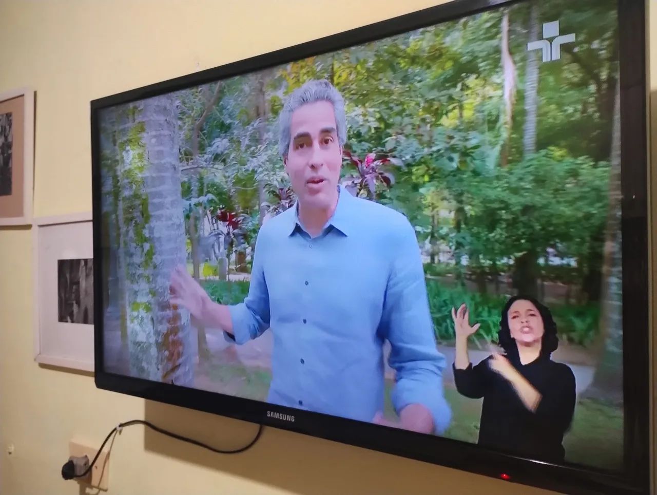 Tv 32 polegadas  - Foto 4