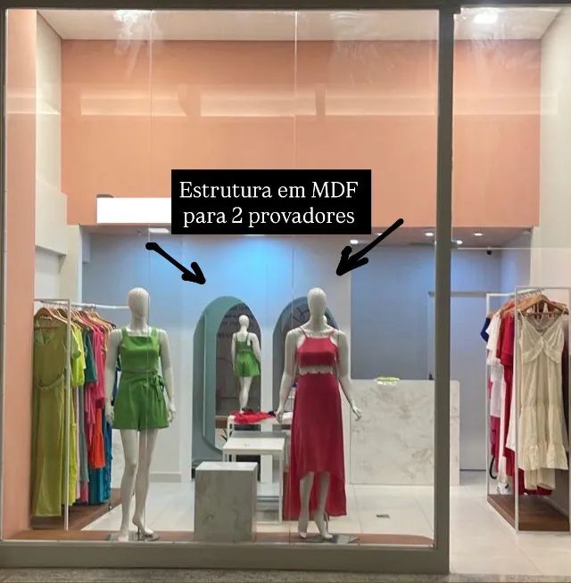 Móveis para loja de roupas 