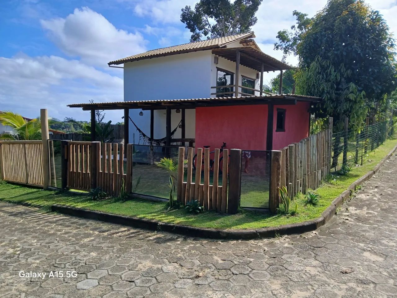 Sobrado c duas suítes 