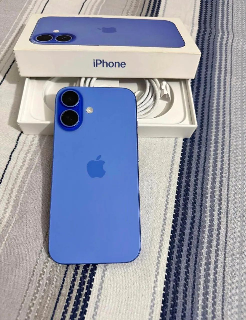 iPhone 16  - Foto 2