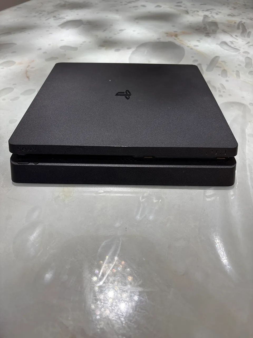 PS4 slim 1 TB  - Foto 2