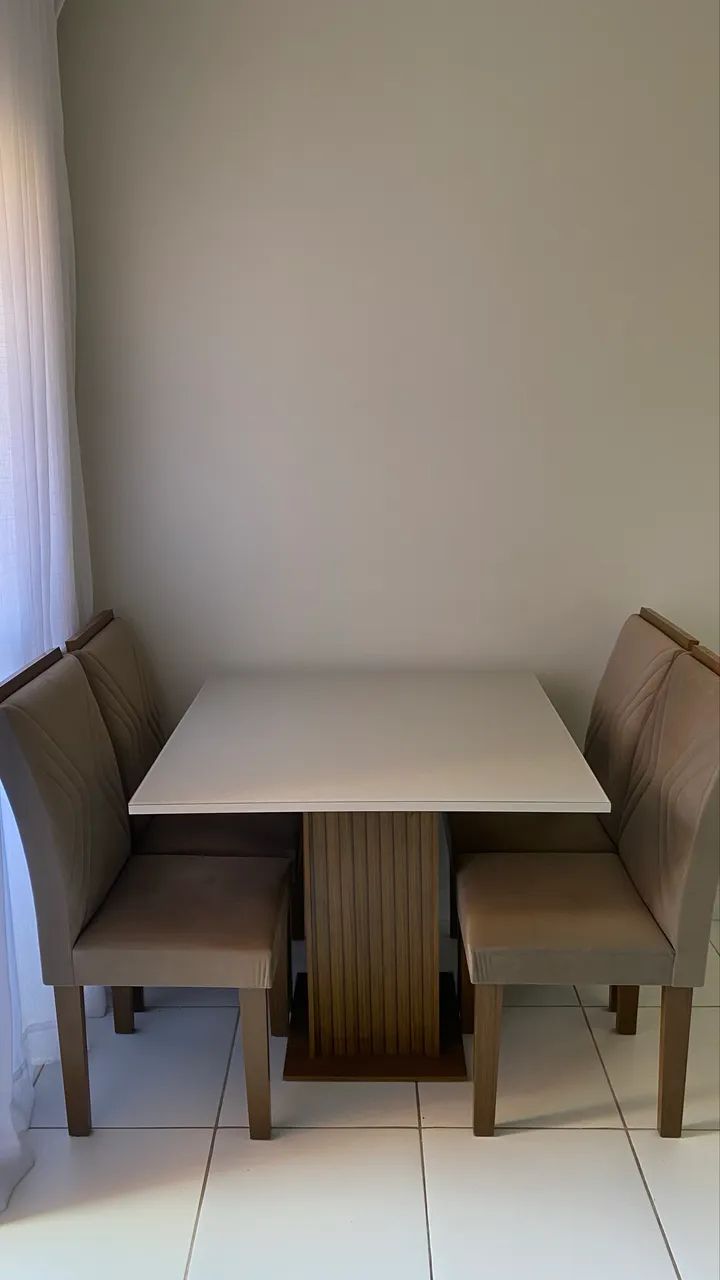 Mesa de jantar 4 cadeiras  - Foto 3